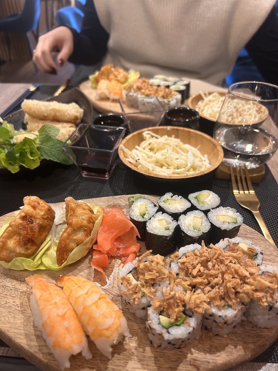 Ô My Sushi Photo 4
