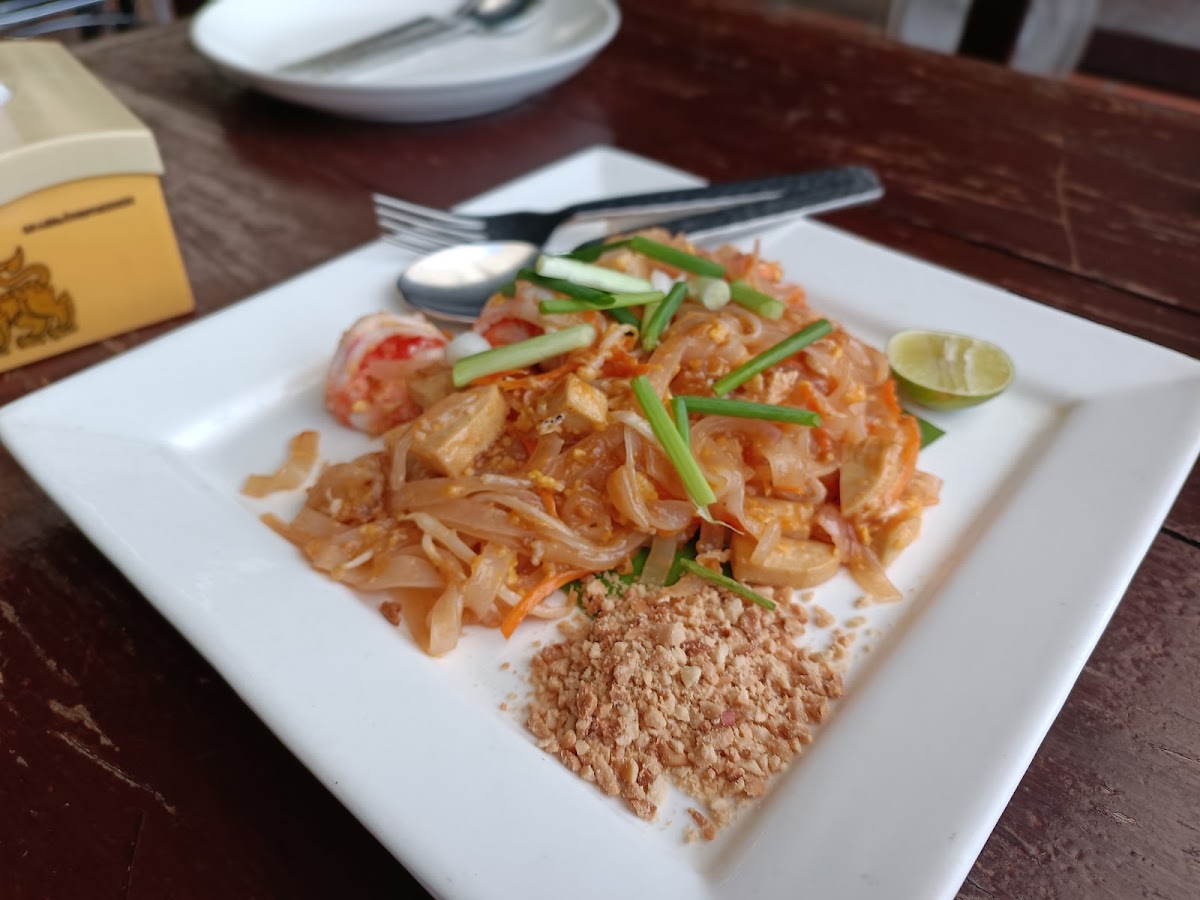 Raan Tha Luang Photo 9