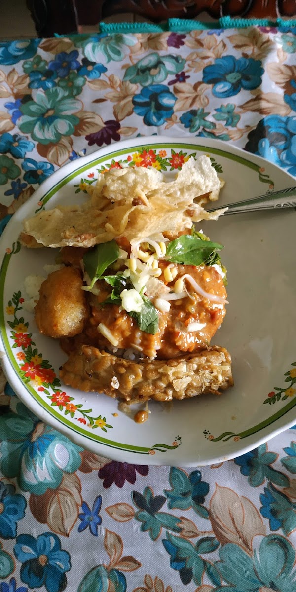 Nasi Pecel Bu Suparmi Photo 8