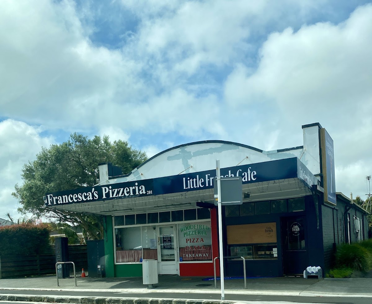 Francesca's Pizzeria Photo 4