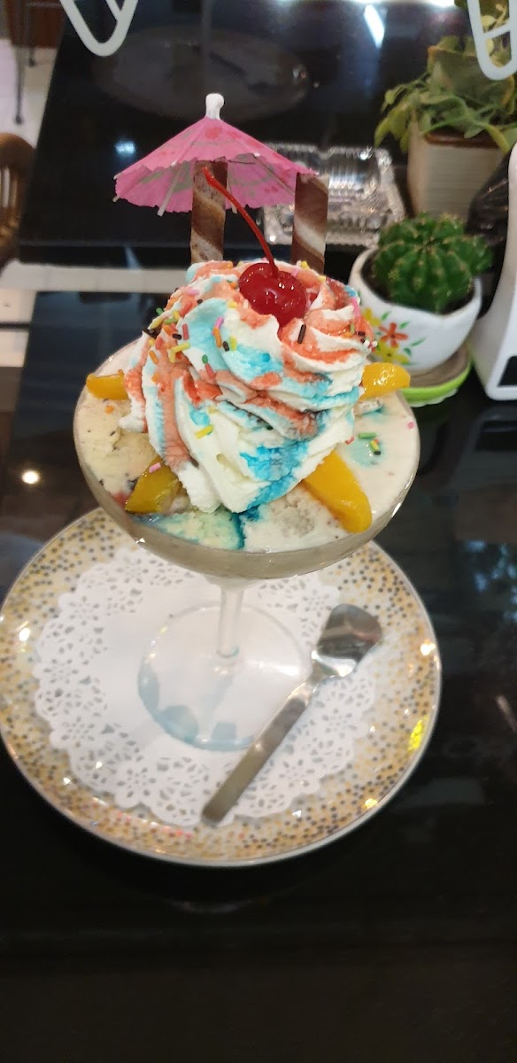 IL Gelato Italian Photo 10