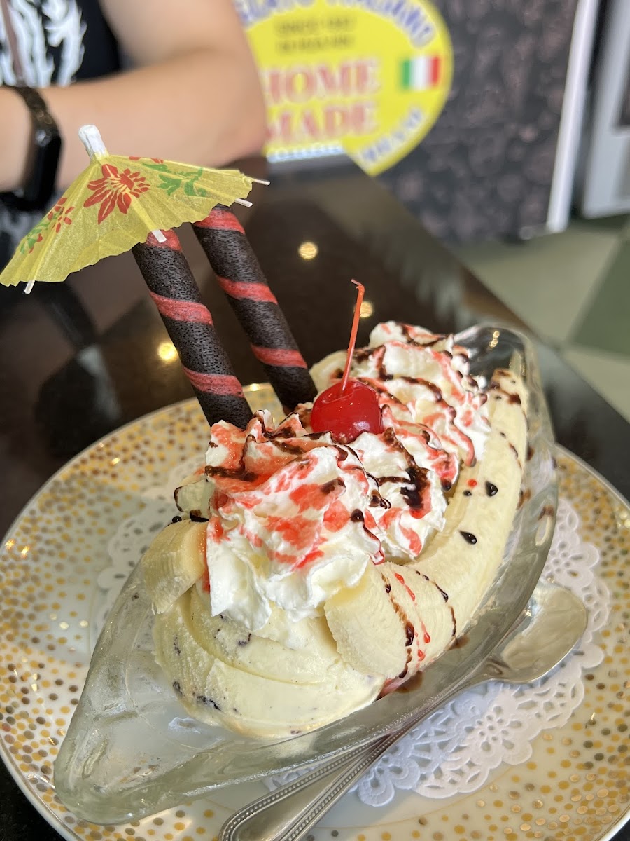 IL Gelato Italian Photo 6
