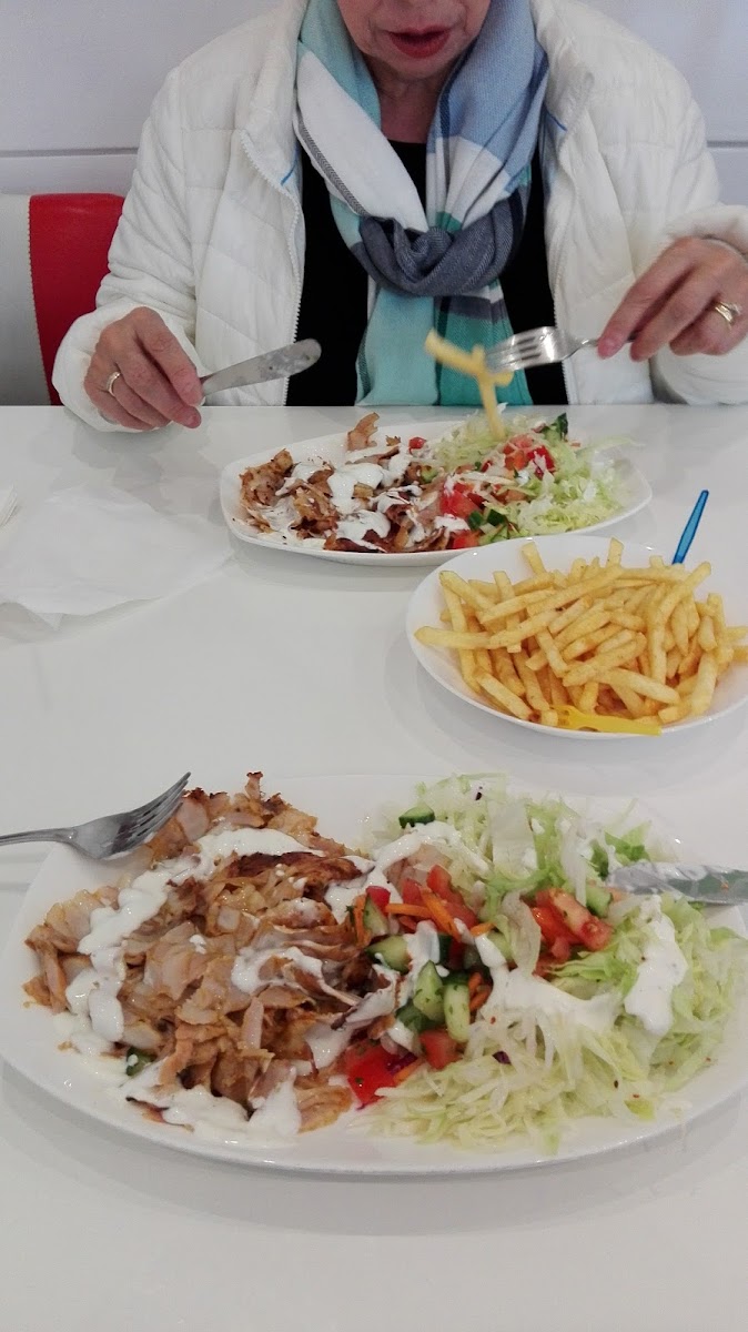 City Döner Restaurant Photo 9