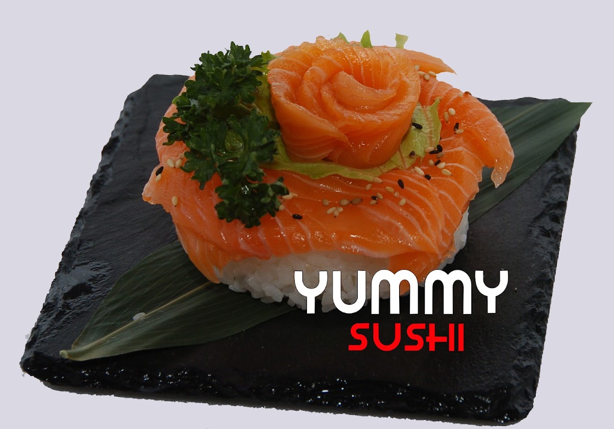 Yummy Sushi Photo 3