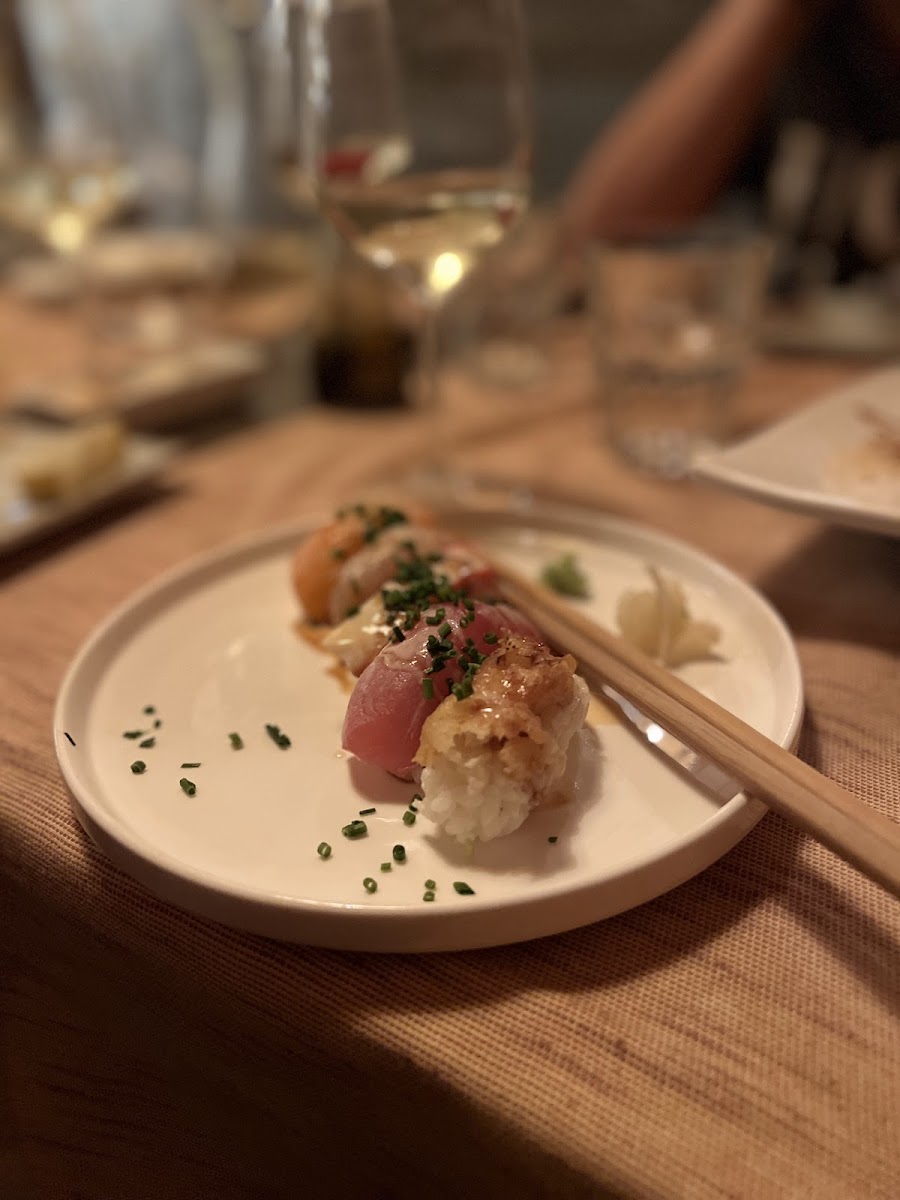 Yummy Sushi Photo 6