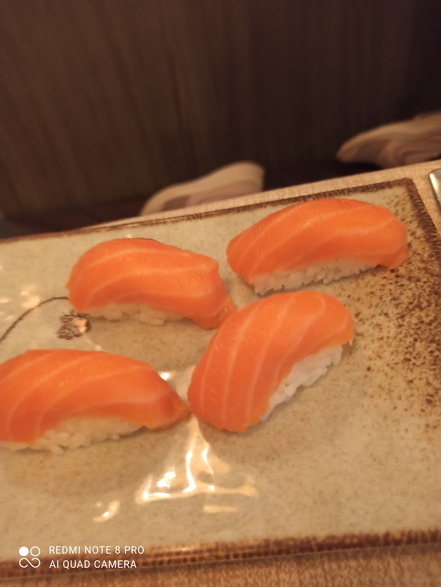 Yummy Sushi Photo 7