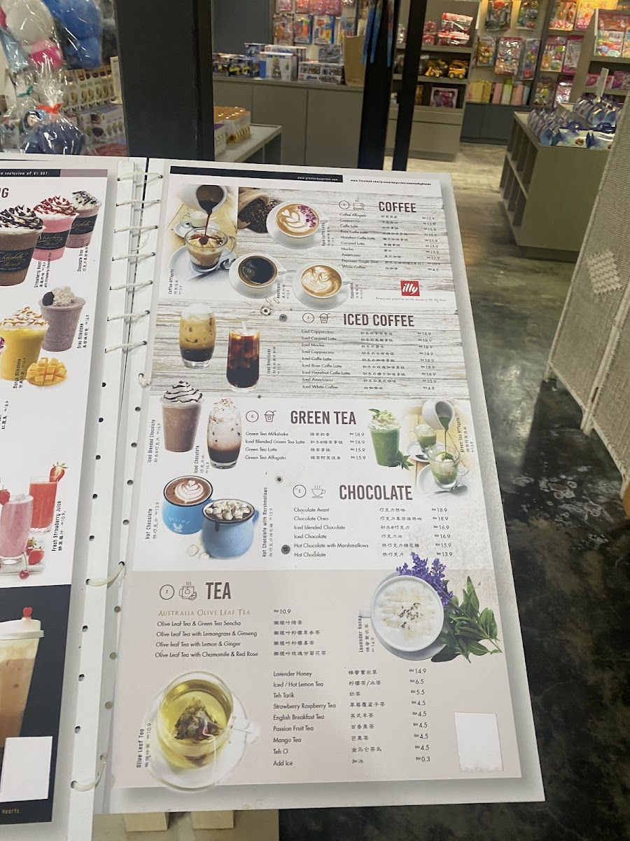 Strawberry Moment Dessert Cafe Photo Menu 6