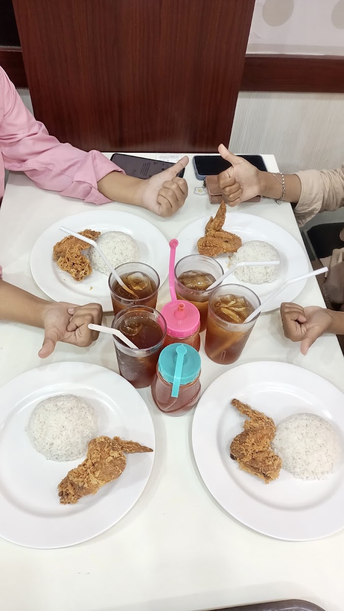 SONIC CHICKEN BUNDARAN PALM Photo 5