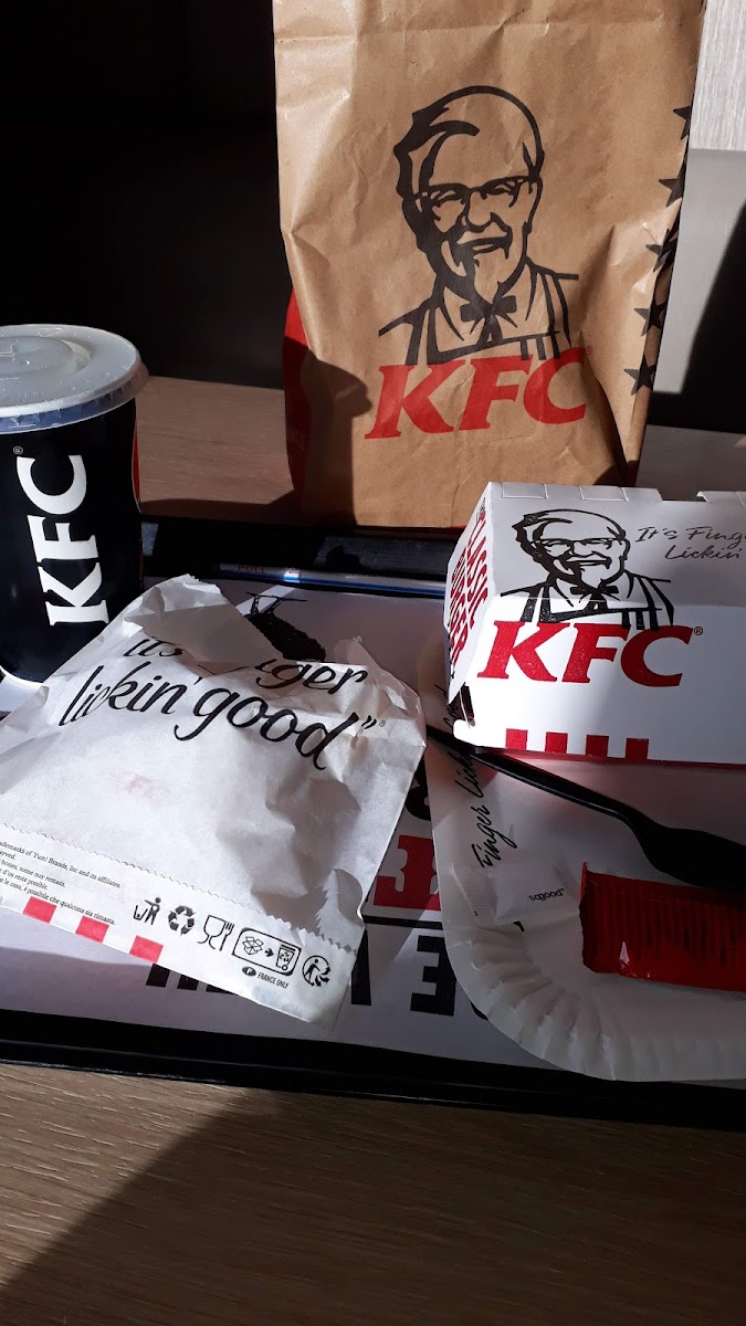 KFC Norwich - Mile Cross Lane Photo 8