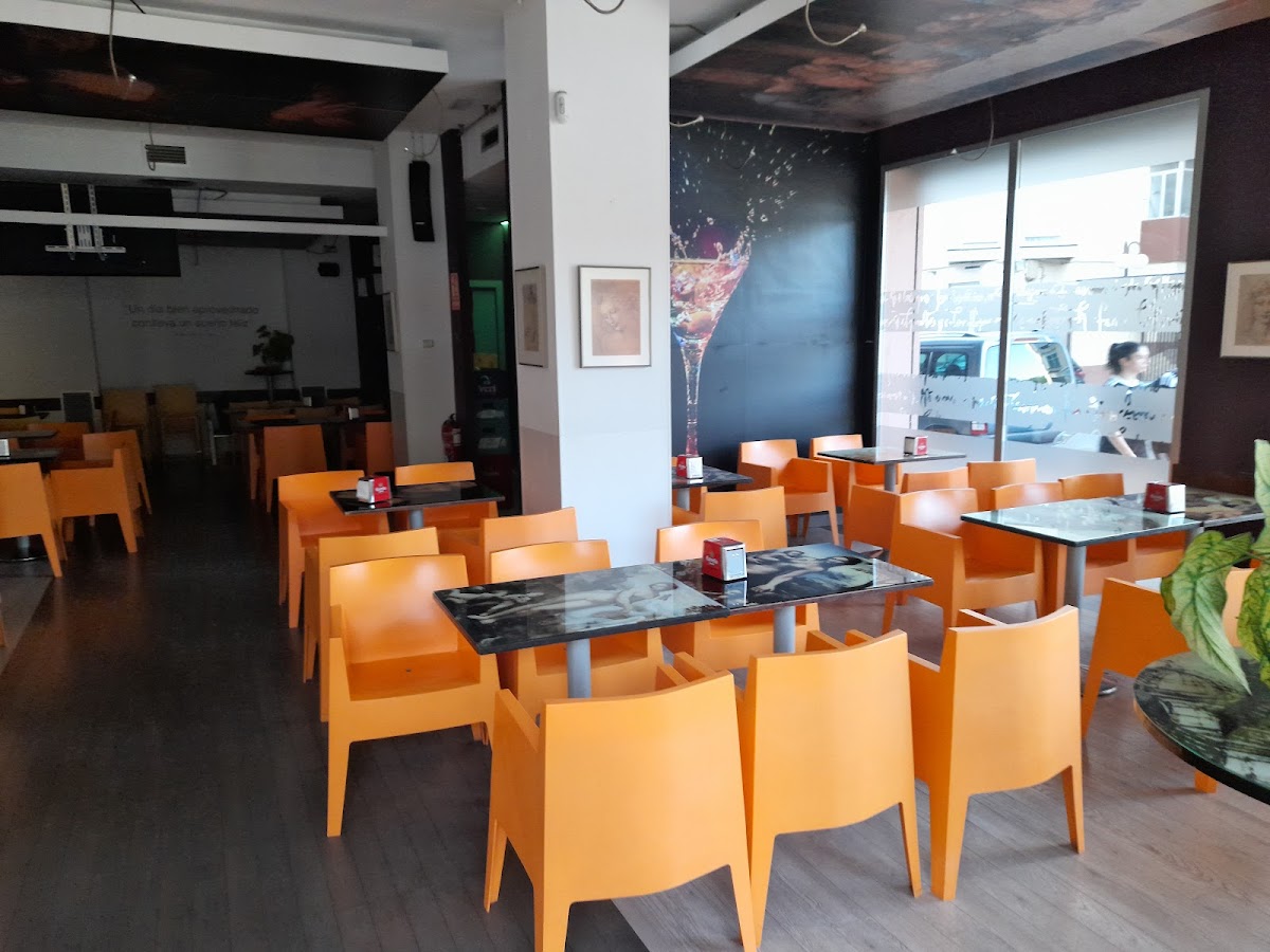 CAFETERIA DA-VINCI Photo 4