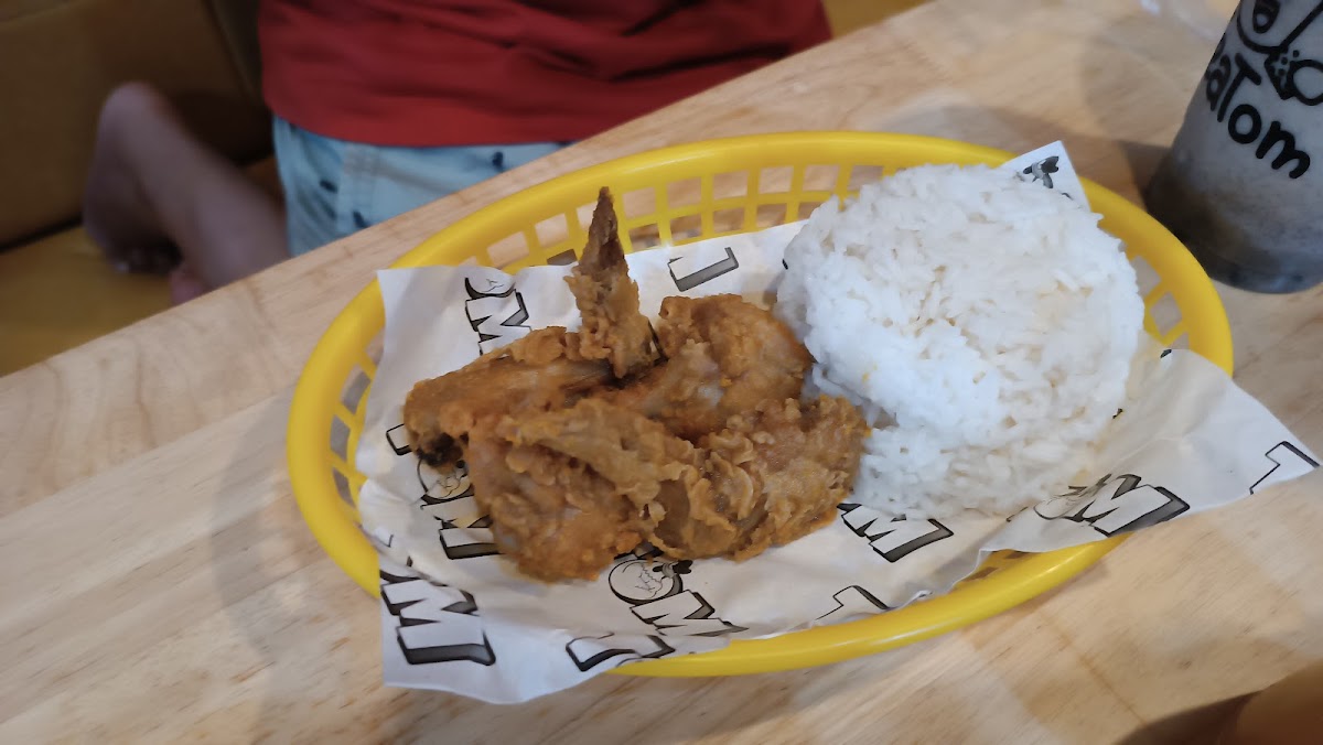 Tom Chicken House Photo 4