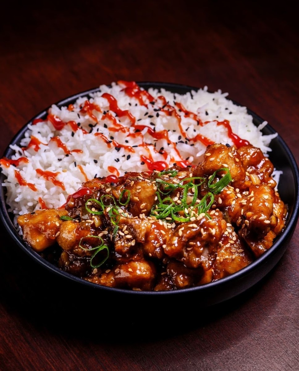 MAISON LÊ - Asian Street Food Photo 3