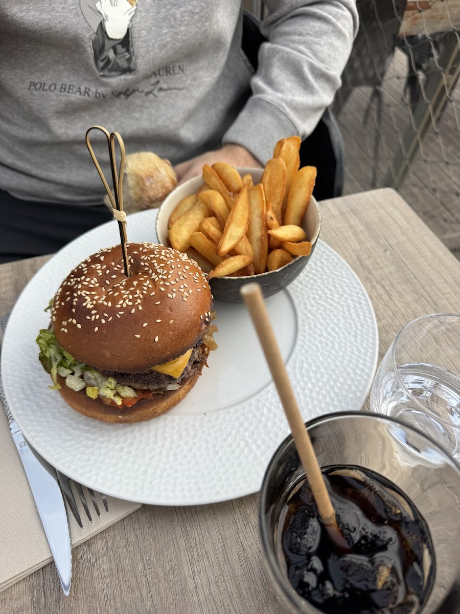 Le Bistro Parisien Photo 6