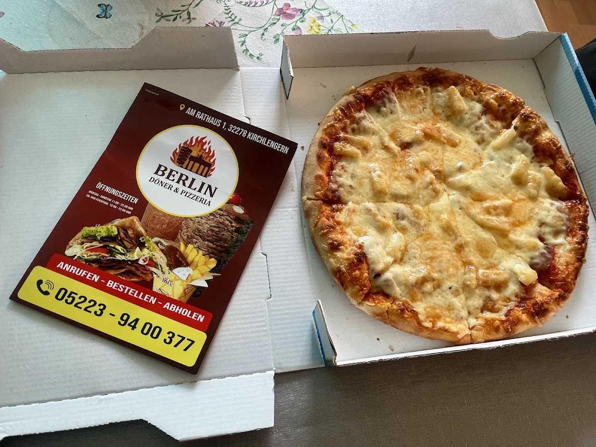 Berlin Döner Pizzeria Photo 3