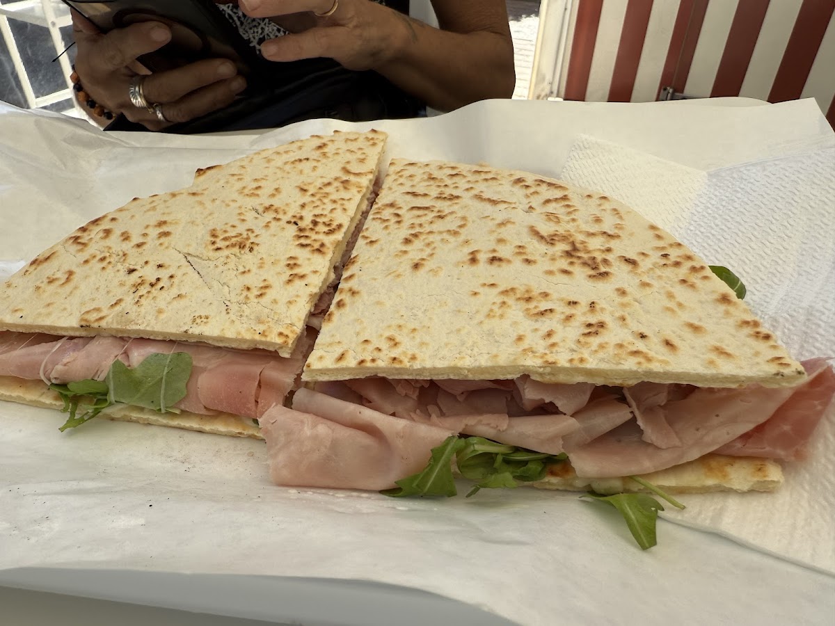 Piadina Di Monica E Giorgio Photo 2