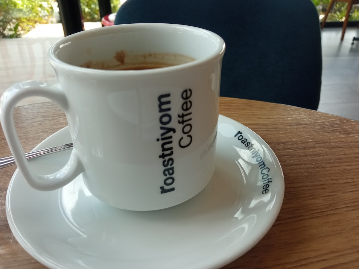 Roastniyom Coffee Photo 3