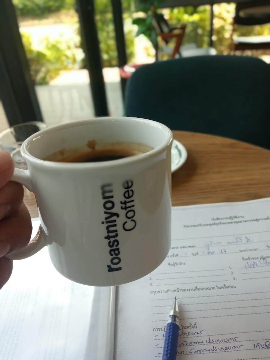 Roastniyom Coffee Photo 6
