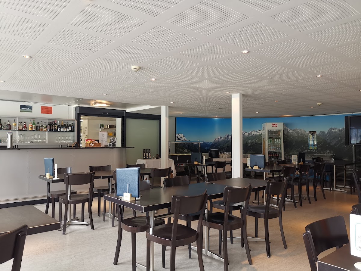 Restaurant Flugplatz 'Intersection' Photo 10