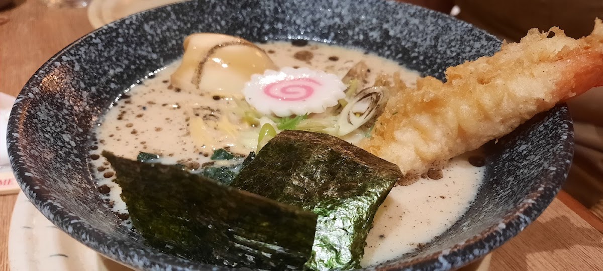 Sumo Sam Photo 8
