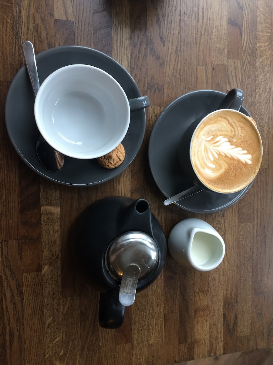 POINTSIX Coffee House Photo 9