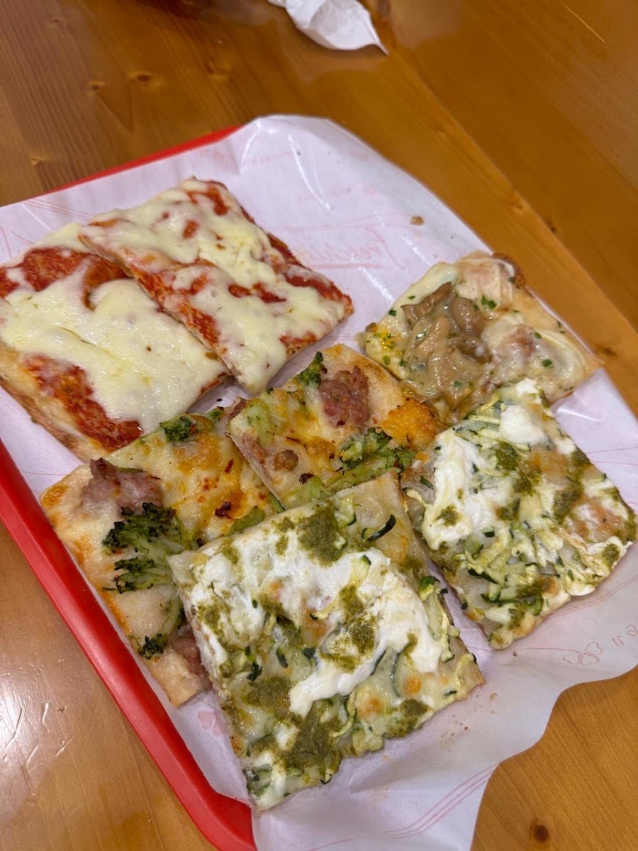Pizzeria La Piazzetta Garbatella Photo 6