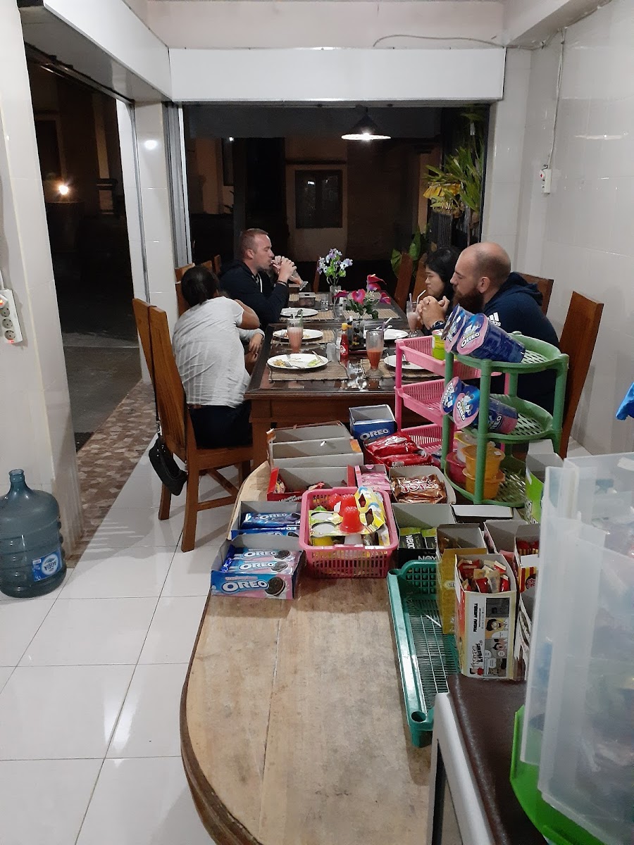 Warung Makan & Catering 'Wayan' Candikuning