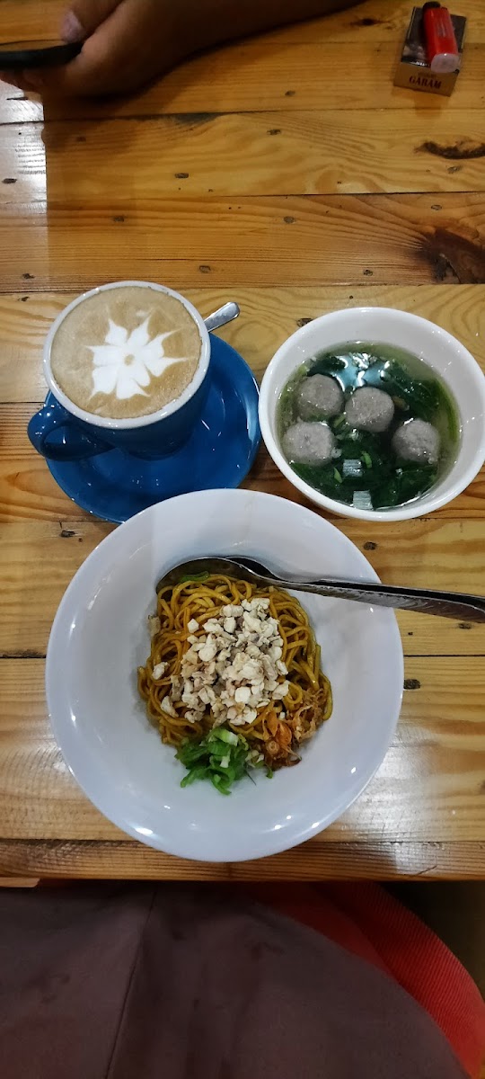 KOPITIAM KARTINI Photo 8