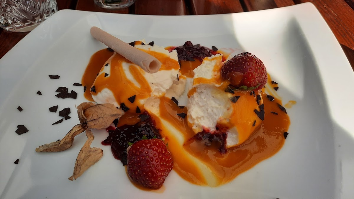 Restaurant Cafe Catering 'Am Turm' Photo 7