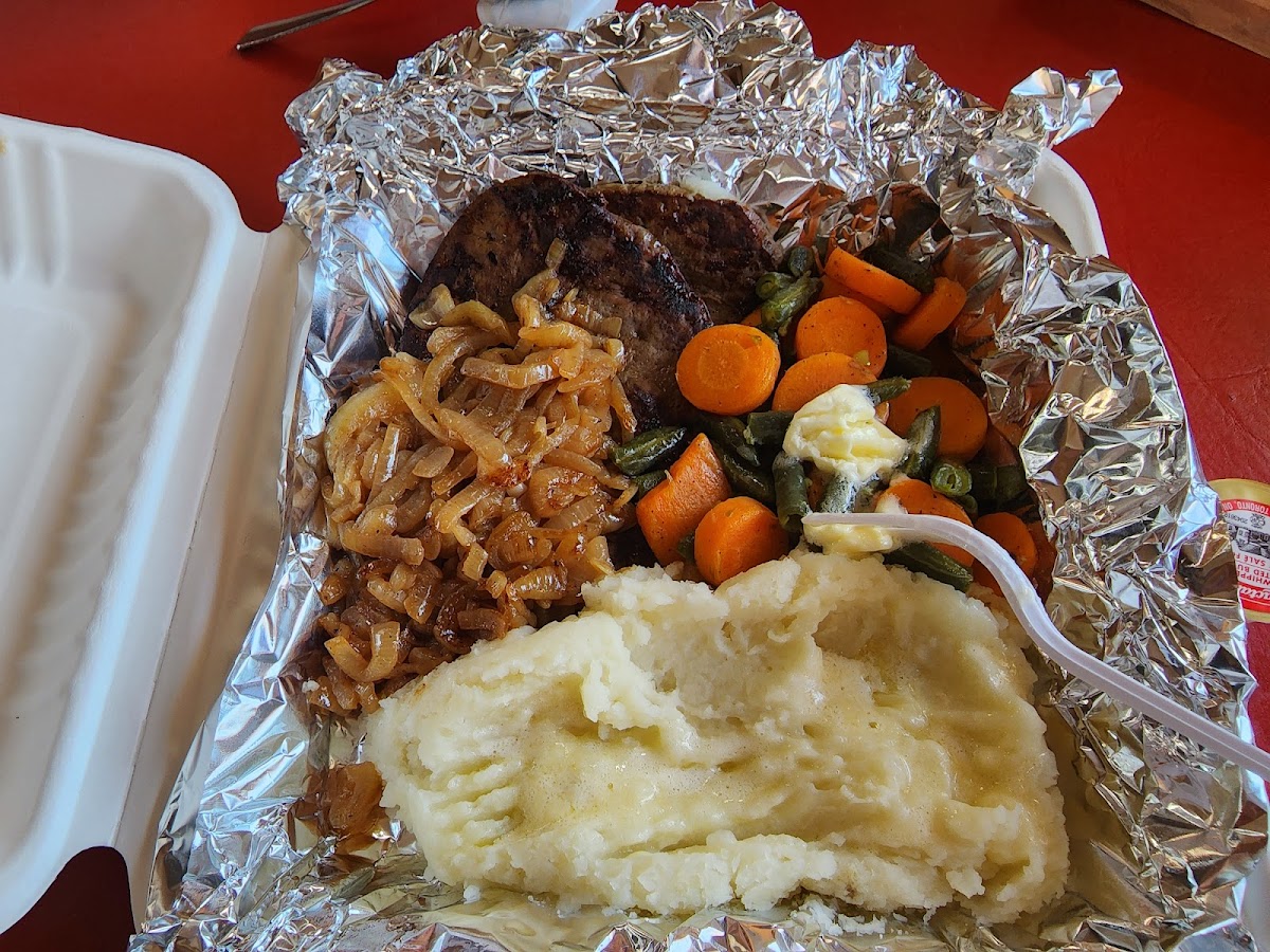 Bev's Country Diner Photo 6