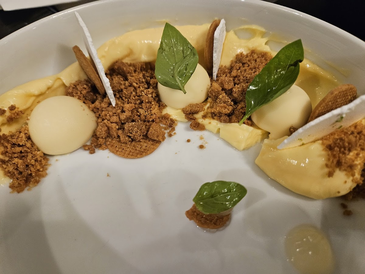 CULT bistro Photo 4