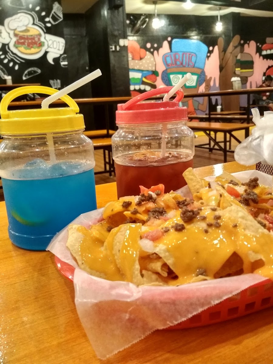 Gubot's Burger Photo 6