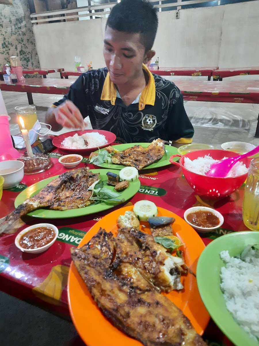 Pempek Palembang 'Cik Noni' Photo 3