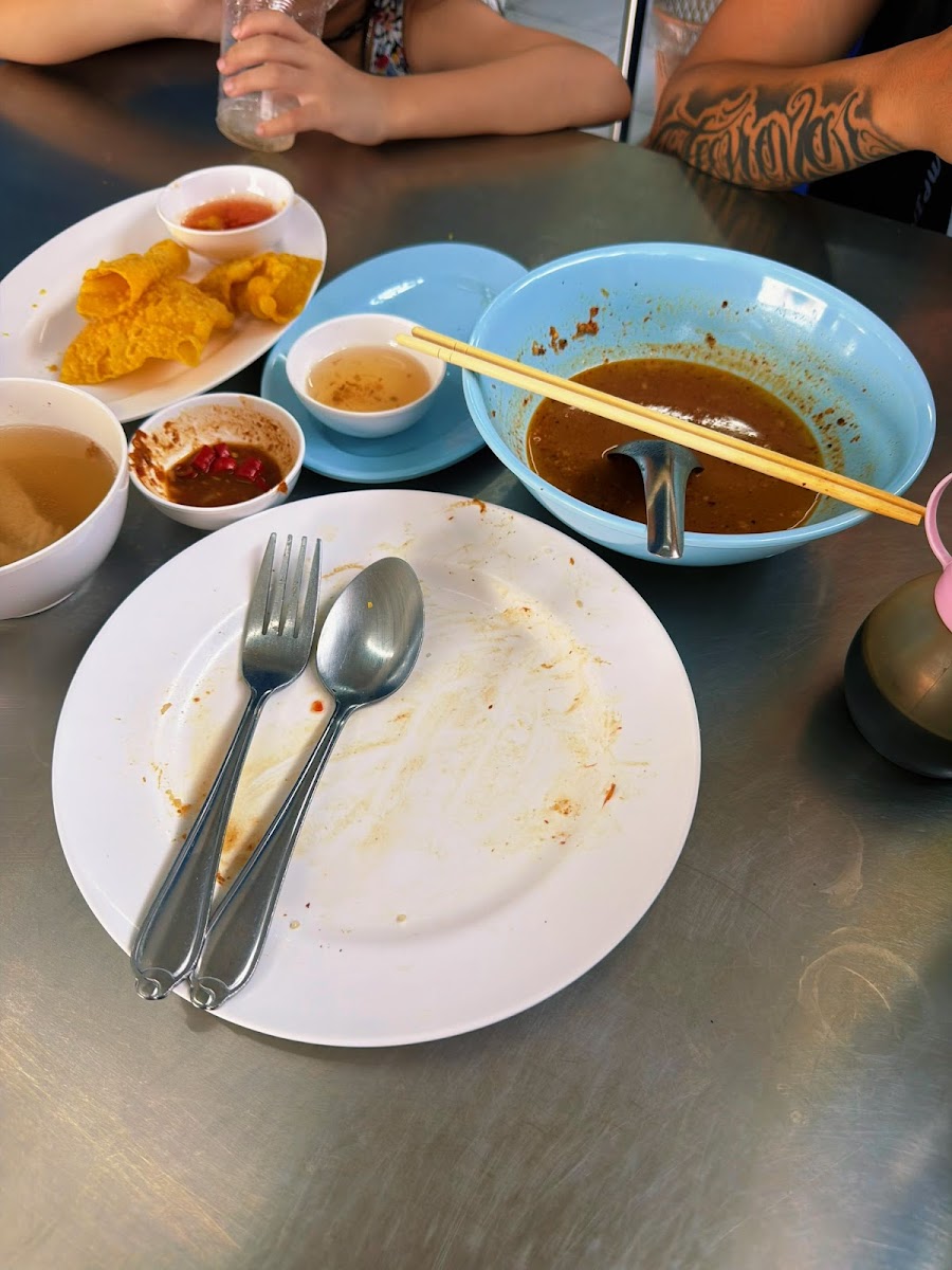 โชคดี ข้าวมันไก่ / Chok Dee Chicken Rice Photo 10