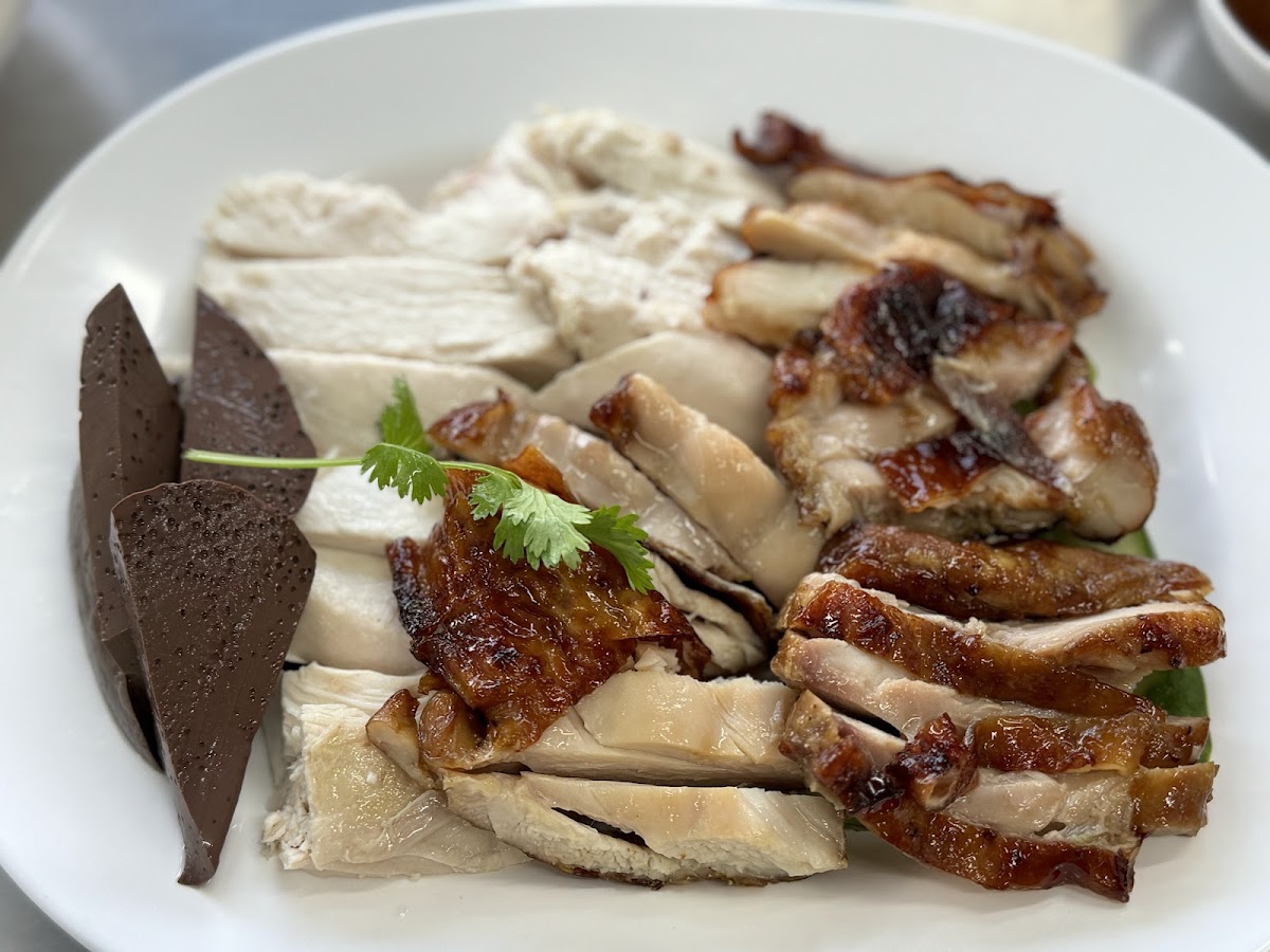 โชคดี ข้าวมันไก่ / Chok Dee Chicken Rice Photo 7