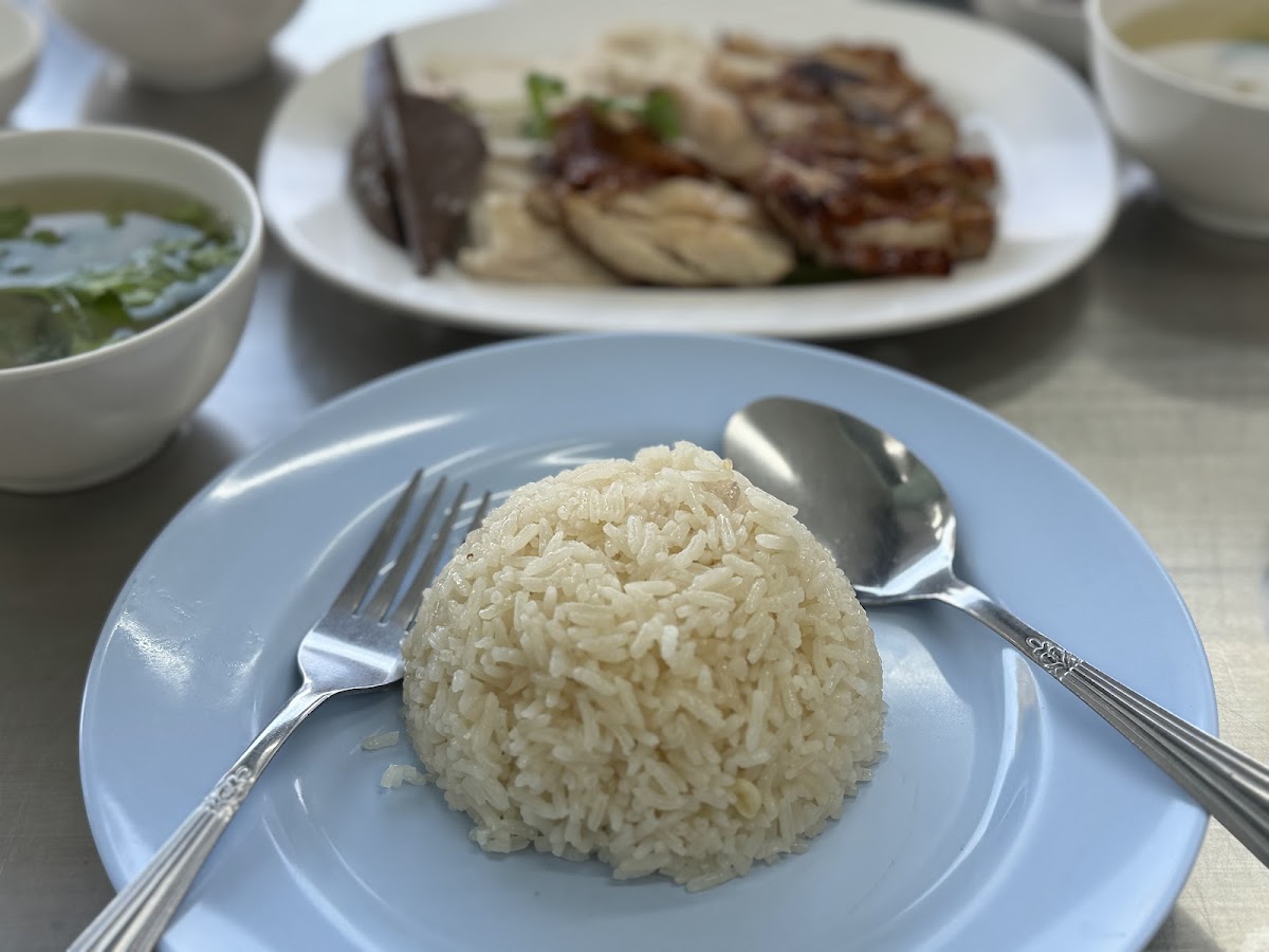 โชคดี ข้าวมันไก่ / Chok Dee Chicken Rice Photo 8