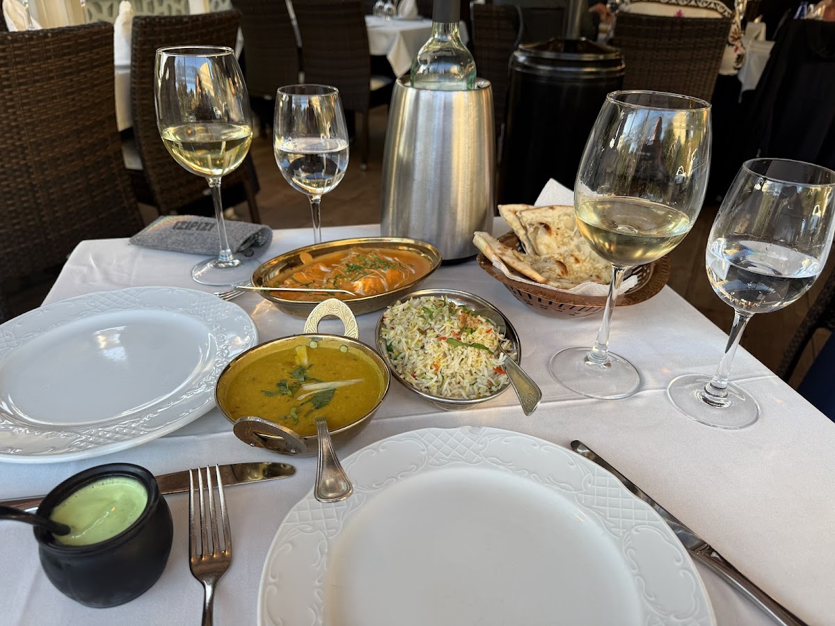 MASALA ELVIRIA INDIAN RESTAURANT Photo 4