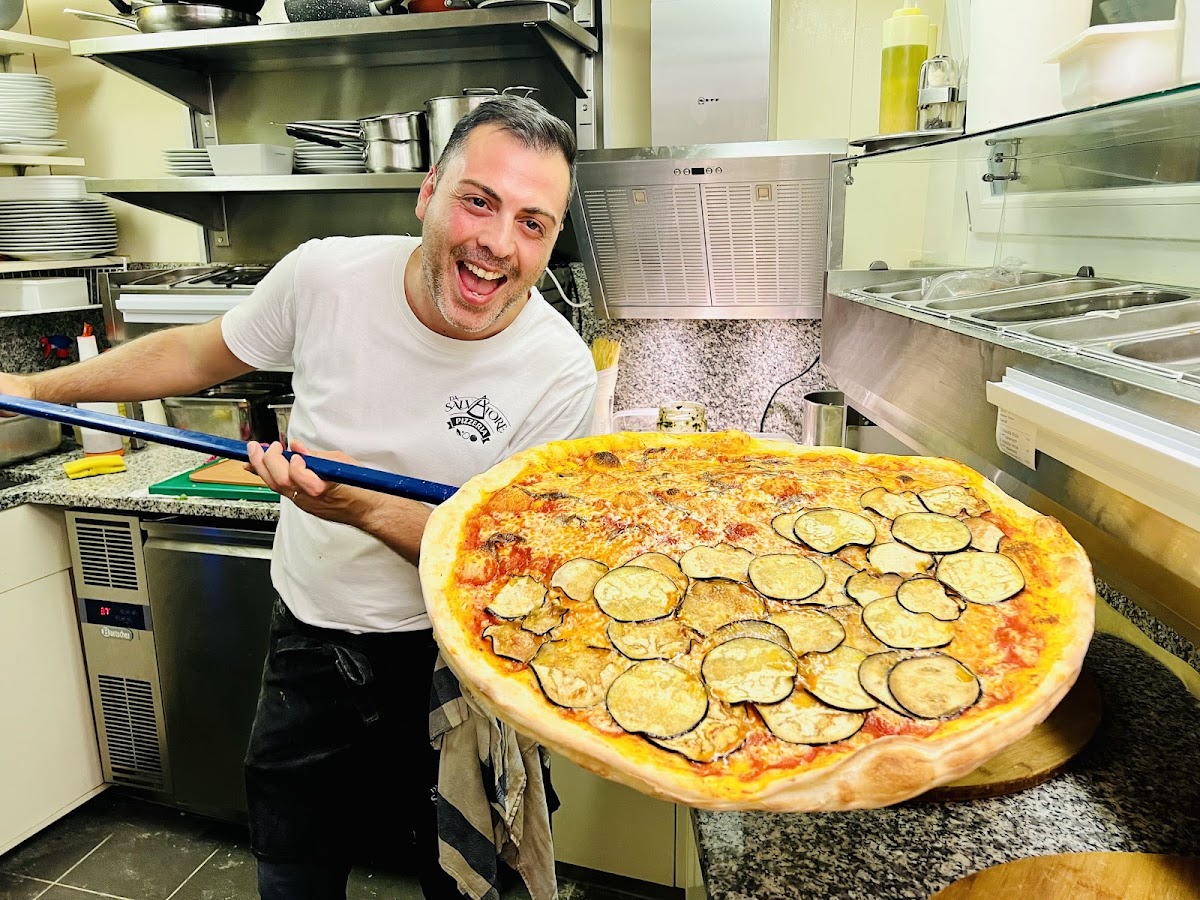 Pizzeria da Salvatore Photo 3
