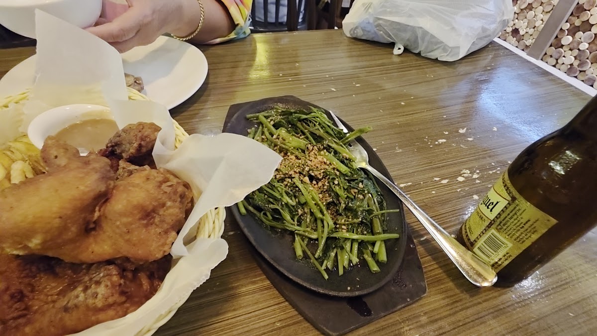 GERRY'S PANGLAO (Gerry's Grill) Photo 2