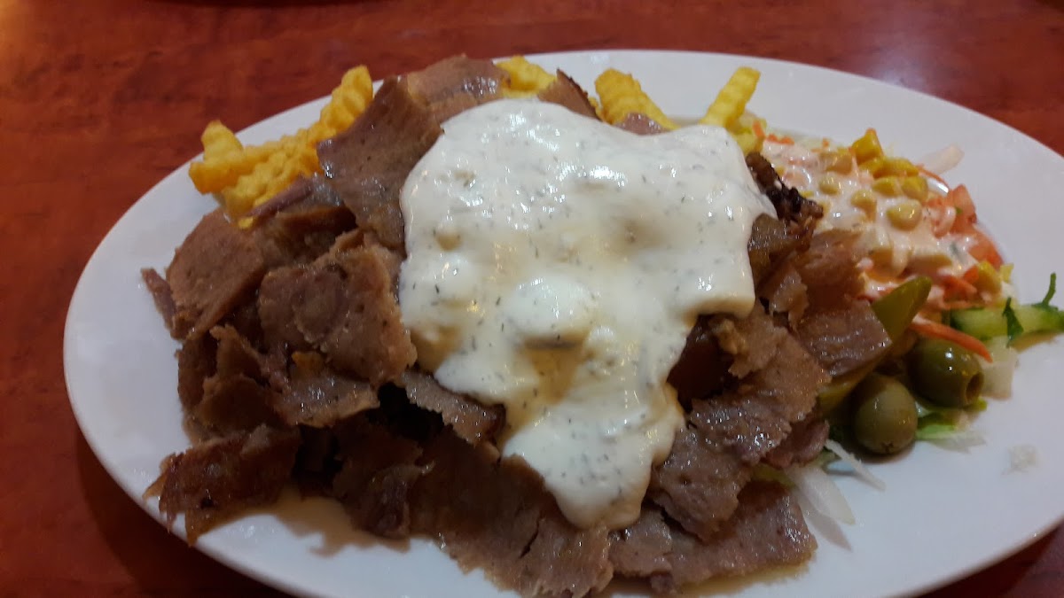 Medo Pizzeria & Grill Photo 10