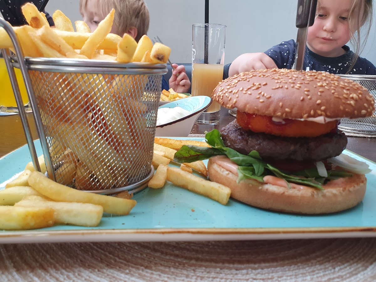 Holzkohle Grillhaus Photo 5