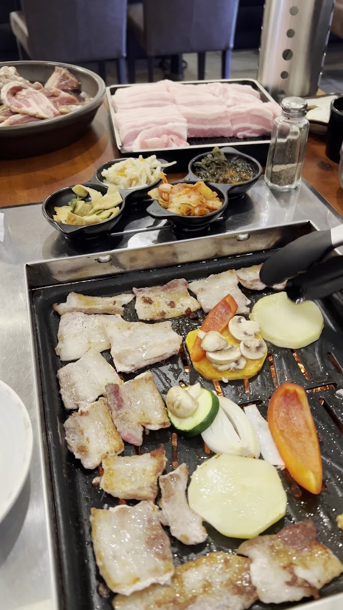 Busan Korean BBQ Photo 2