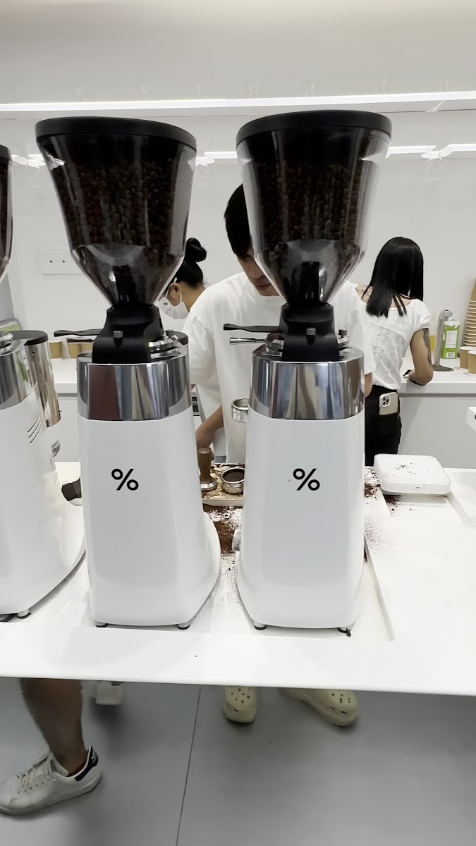 % Arabica Manila Mitsukoshi BGC Photo 2