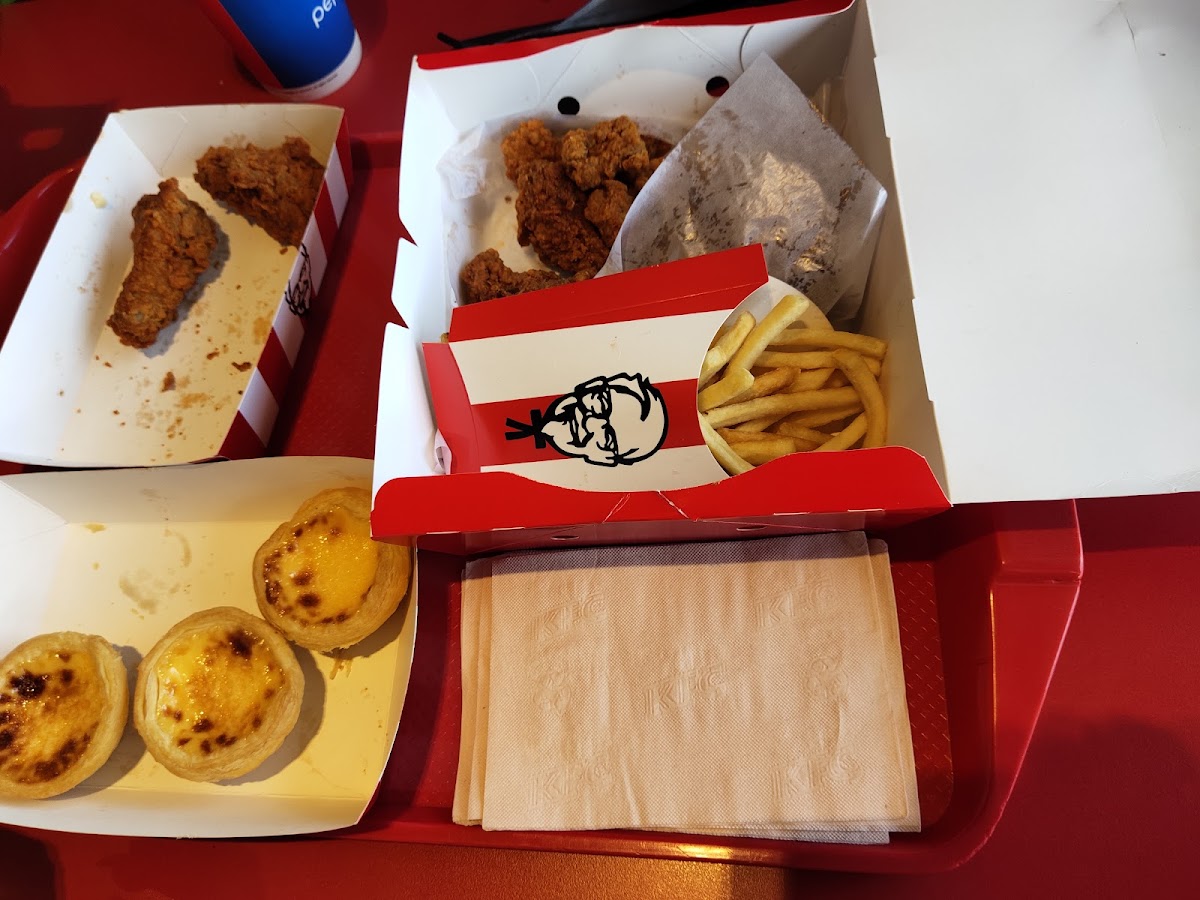 KFC Taweekit Buriram Photo 7