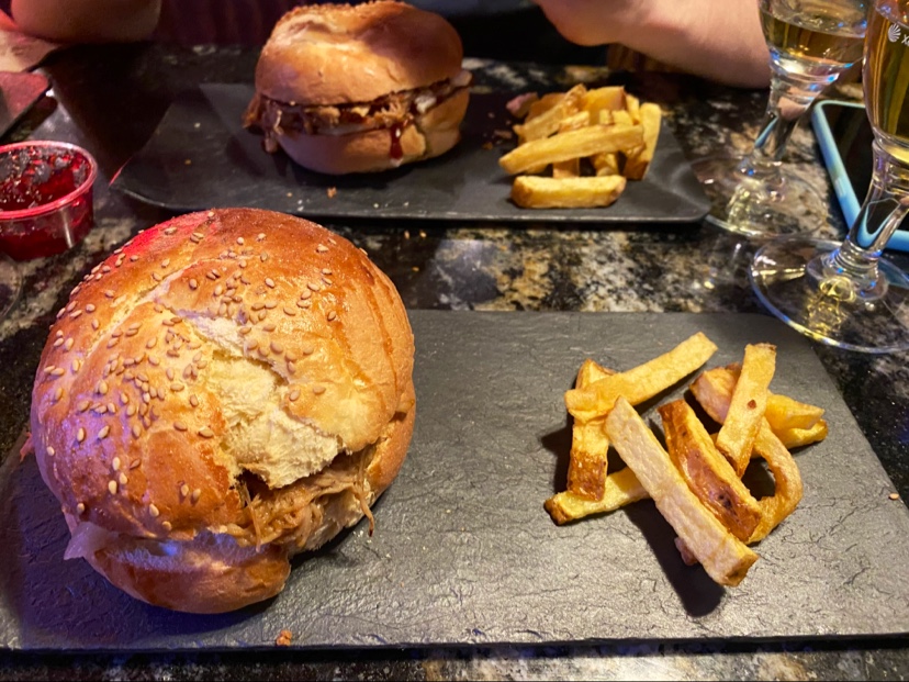 Bonita Burger Photo 9