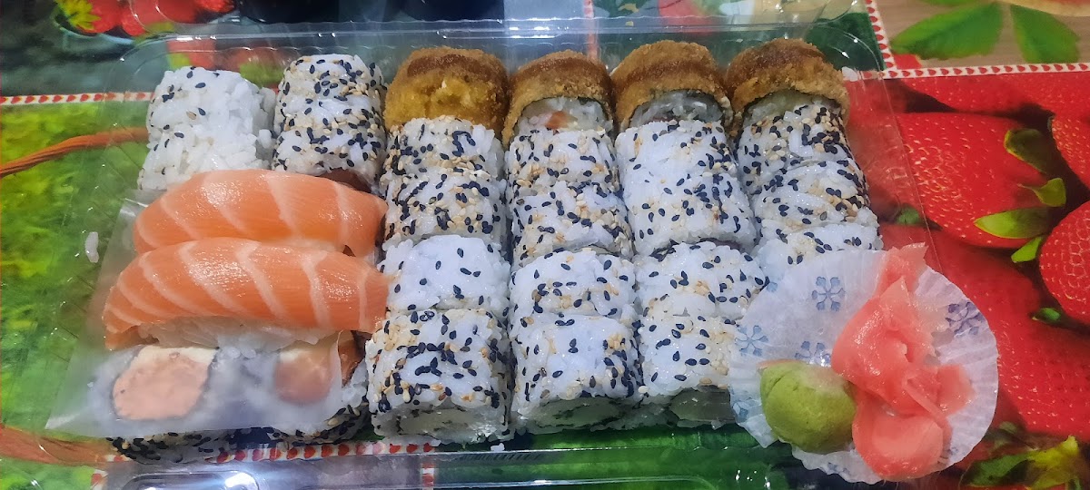 Hatake Sushi Ituzaingo Photo 2