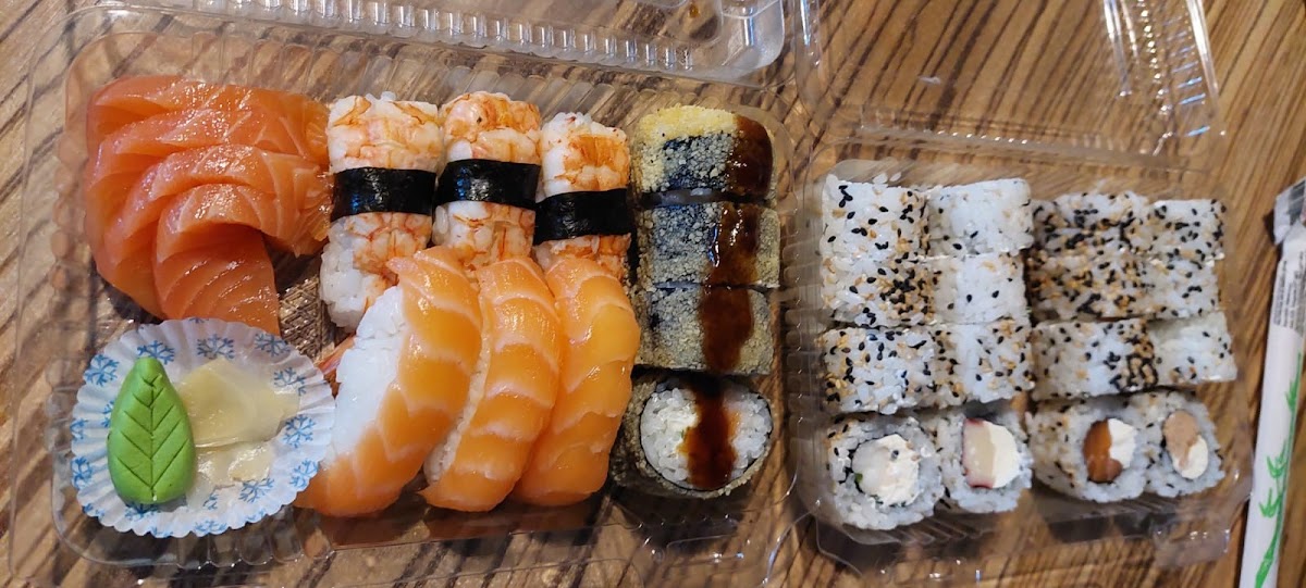 Hatake Sushi Ituzaingo Photo 7