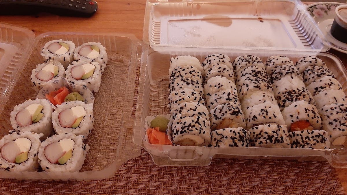 Hatake Sushi Ituzaingo Photo 9