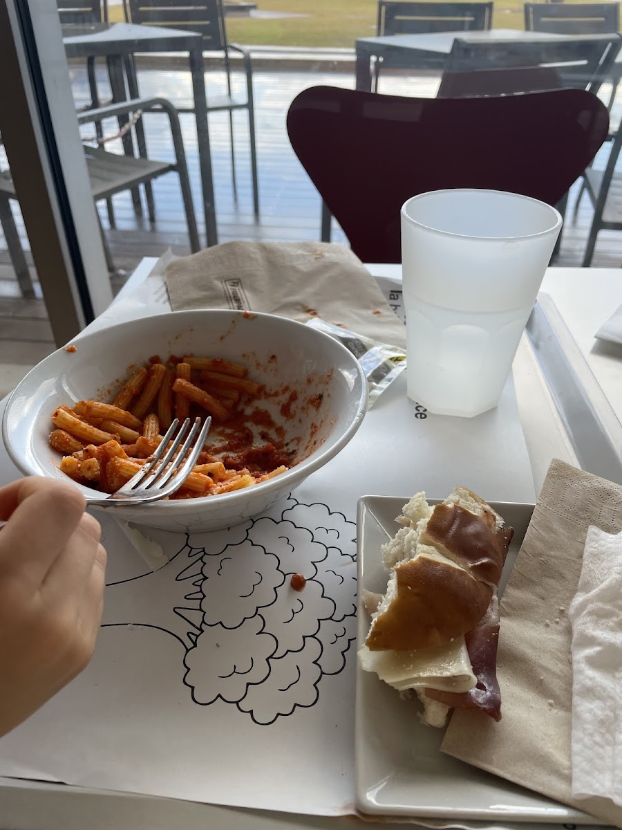 MUSE Cafè Photo 7