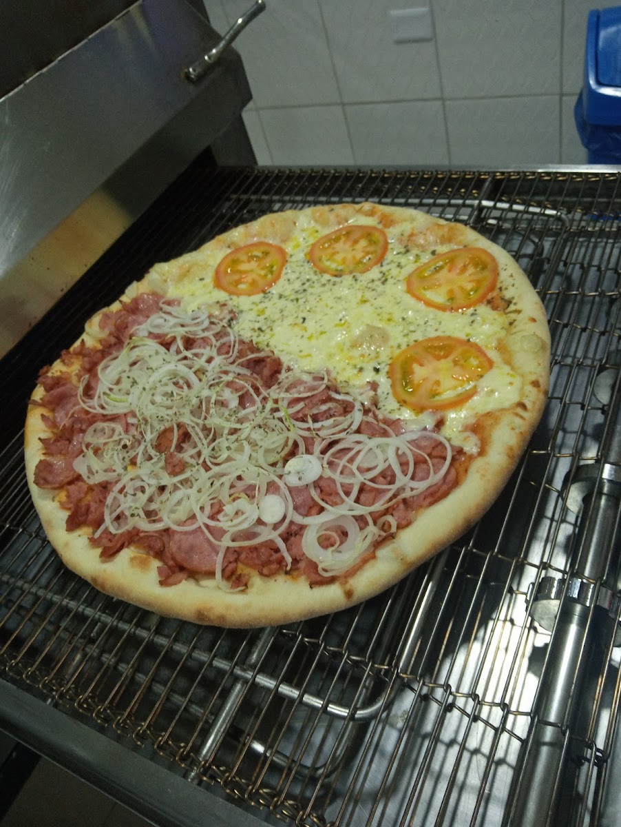 Pizzaria Almeida Photo 10