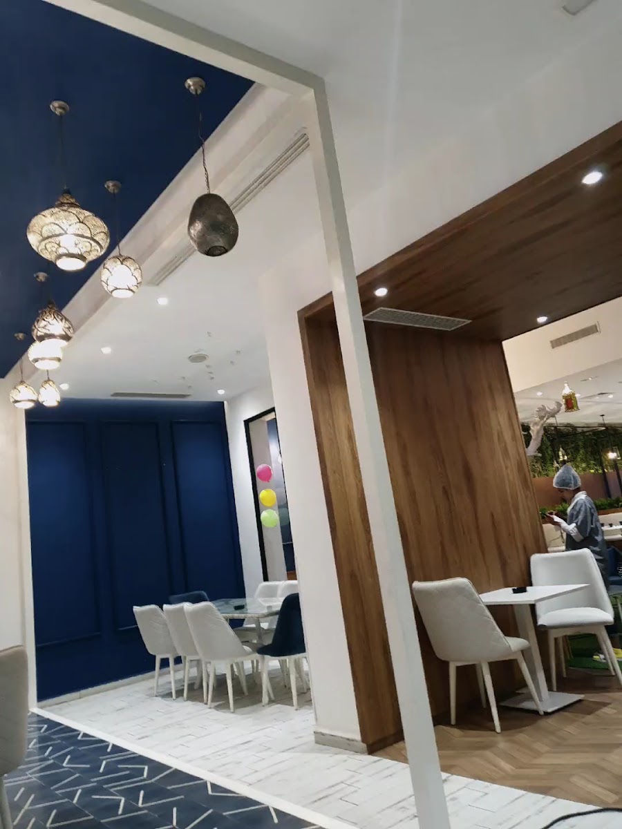 alcazar café Photo 2